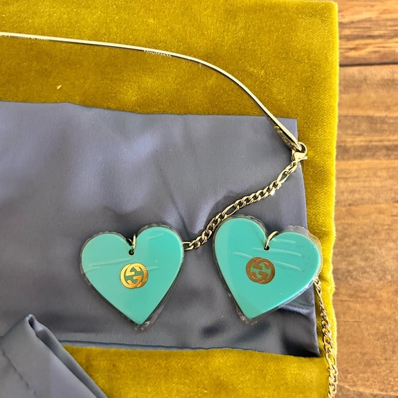 INSANE PRICE! NEW Full Set Gucci OverSized Metal Sunglasses w/Heart Drop Chain - Picture 5 of 5